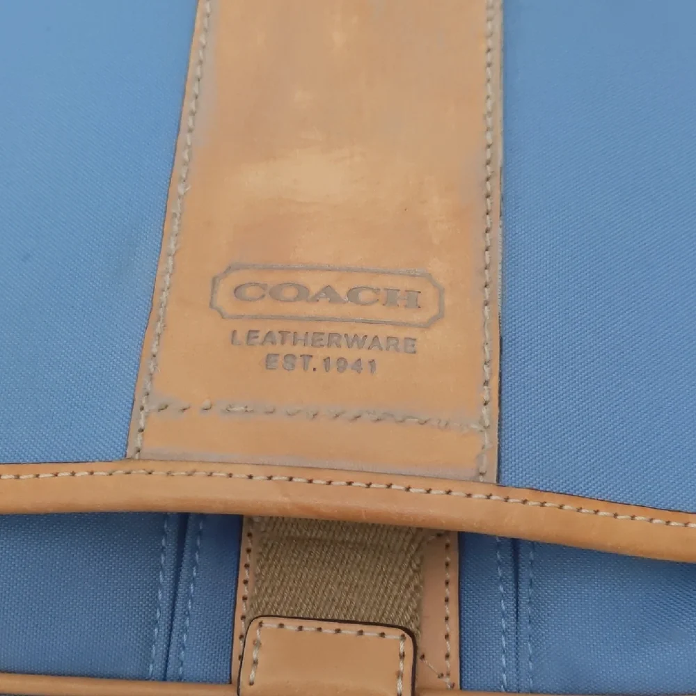 Coach messenger bag
